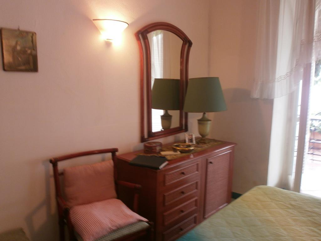 Appartamenti Da Giovanna Amalfi Pokoj fotografie